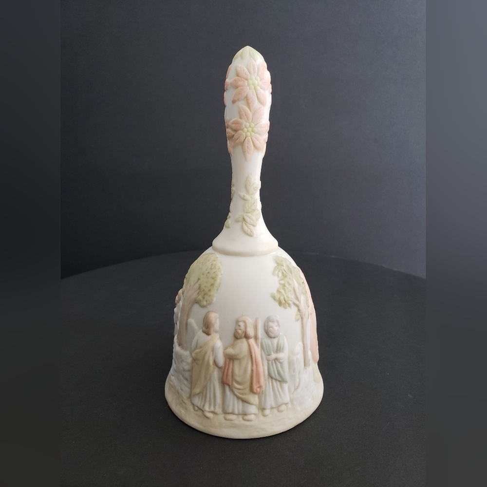 Vintage Lefton Porcelain Bell O Come All Ye Faithful Nativity Scene